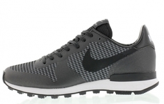 Nike Internationalist Jacquard