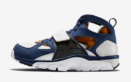 NIKE AIR TRAINER HUARACHE