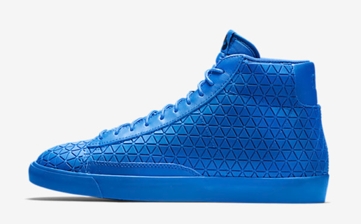 NIKE Blazer Mid METRIC