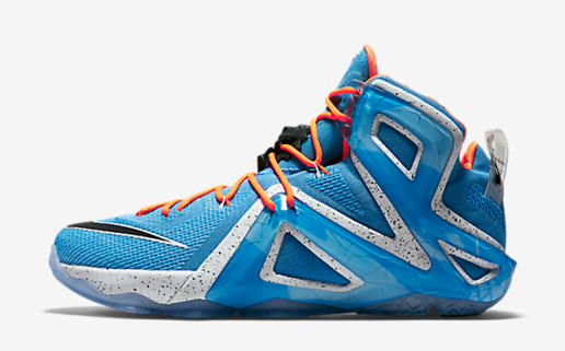 NIKE LEBRON XII ELITE