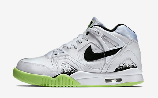 NIKE Air Tech Challenge 2