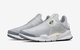 NIKE Sock Dart