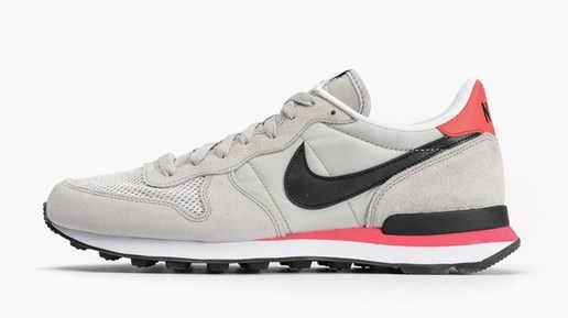 Nike Internationalist