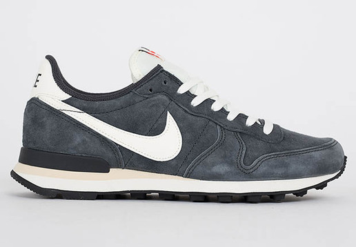 Nike Internationalist