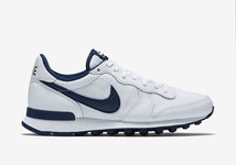 Nike Internationalist