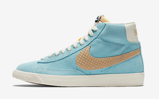 NIKE Blazer Mid