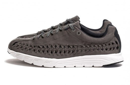 Nike Mayfly Woven