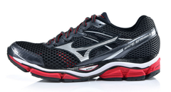 Mizuno Wave enigma 5