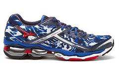 Mizuno Wave Creation 15