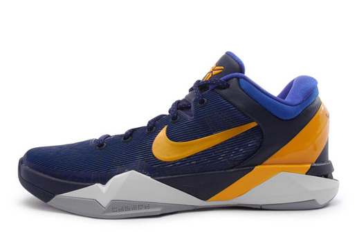 NIKE ZOOM KOBE VII SYSTEM