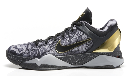 NIKE ZOOM KOBE VII SYSTEM