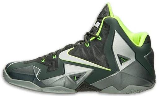 NIKE LEBRON XI