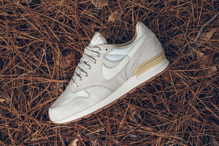 http-%2F%2Fcn.hypebeast.com%2Ffiles%2F2017%2F06%2Fhttp-2F2Fhypebeast.com2Fimage2F20172F052Fnike-air-epic-luxe-light-bone-linen-1.jpg