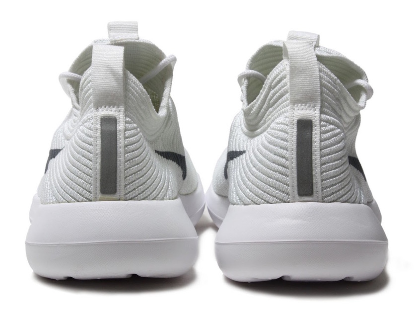 nike-roshe-two-flyknit-v2-white-wolf-grey-918263-100-4.jpg