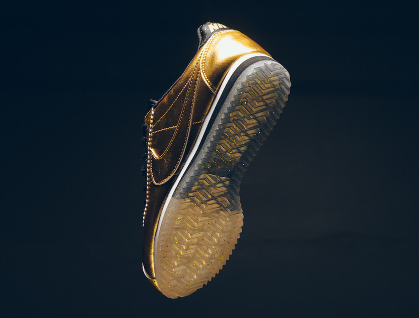 nike-cortez-metallic-gold-1.jpg