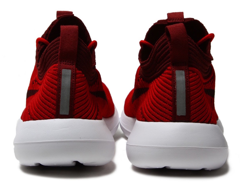 nike-roshe-two-flyknit-v2-university-red-dark-team-red-918263-600-3.jpg