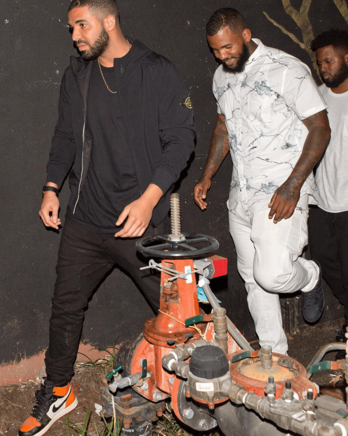 Drake-Air-Jordan-1-Shattered-Backboard.png