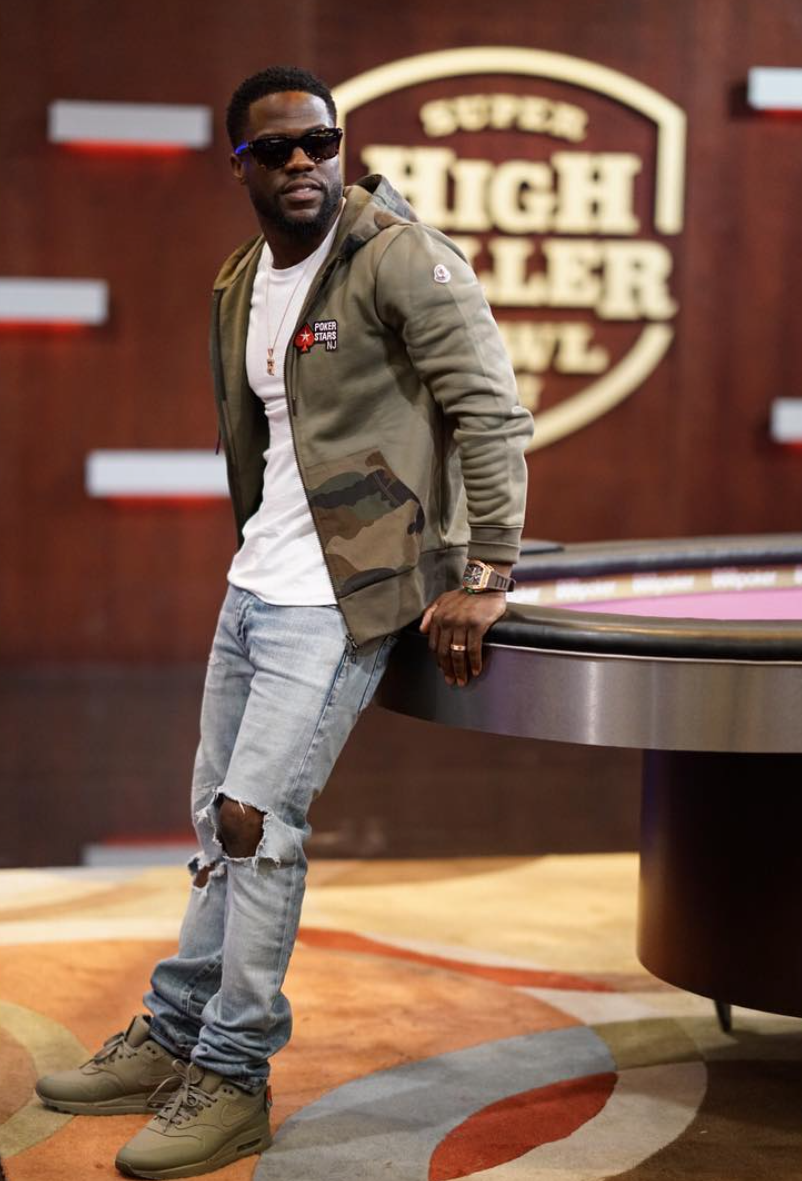 kevin-hart-nike-air-max-1-patch-olive.png