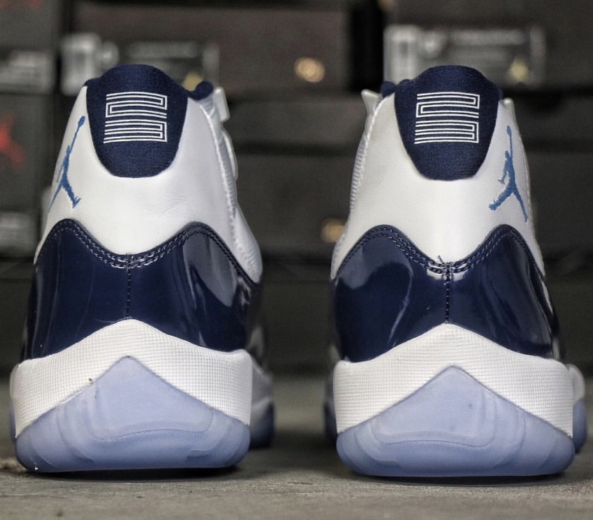 air-jordan-11-midnight-navy-heels.jpg