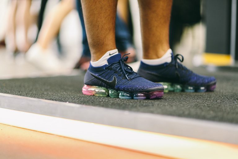 sneakerness-amsterdam-2017-on-foot-21-768x512.jpg