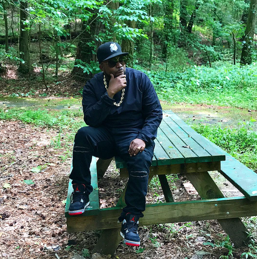 big-boi-air-jordan-4-bred-1.png
