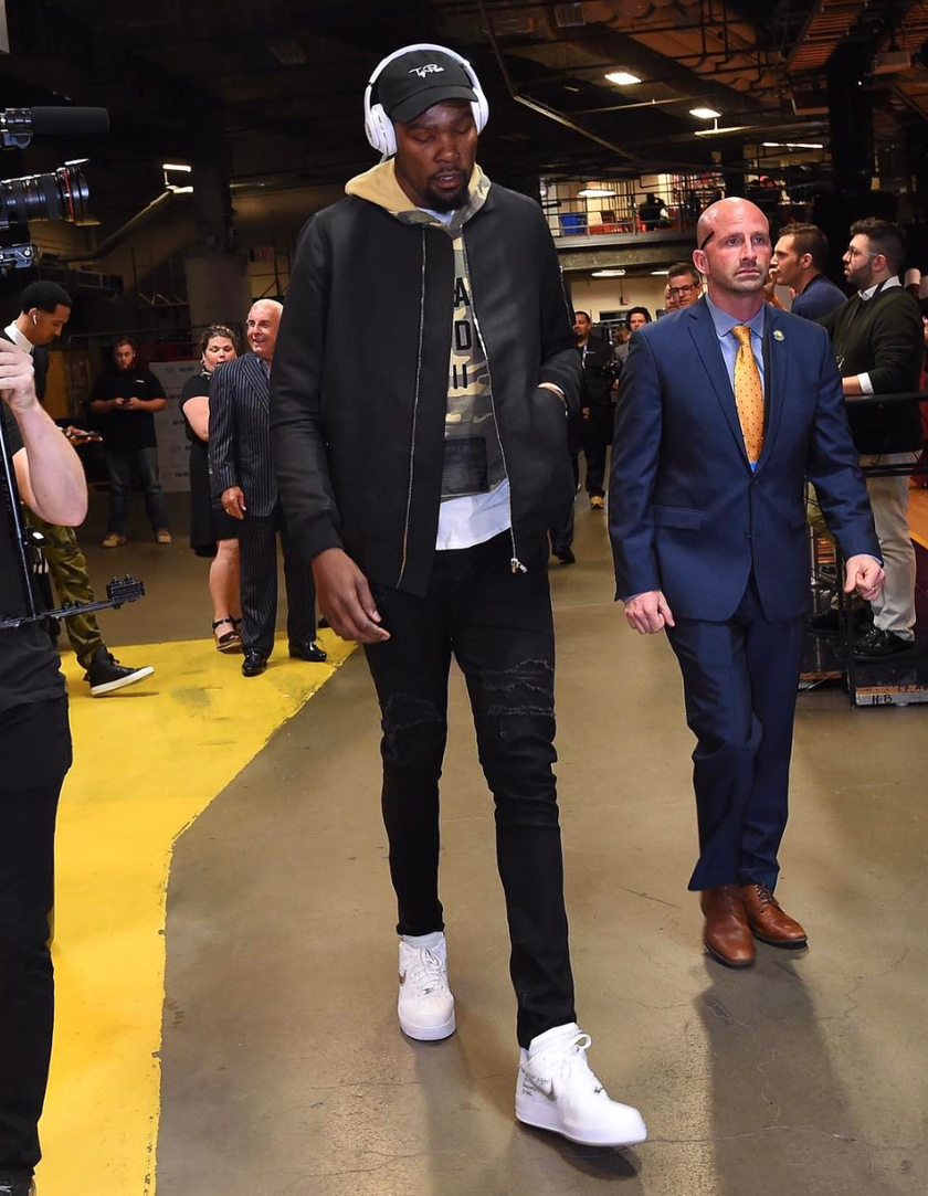 kevin-durant-off-white-nike-air-force-1.png