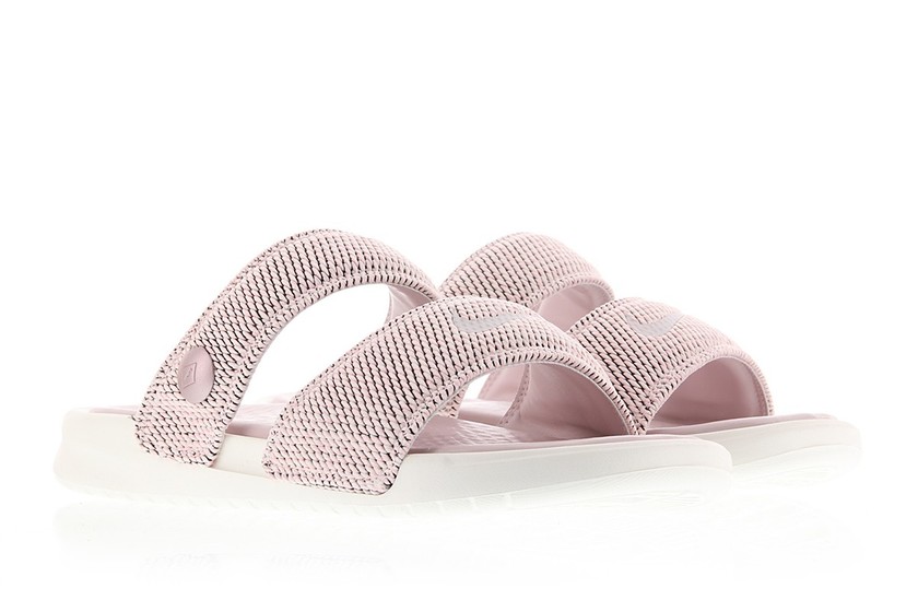 pigalle-nikelab-benassi-slides-4.jpg