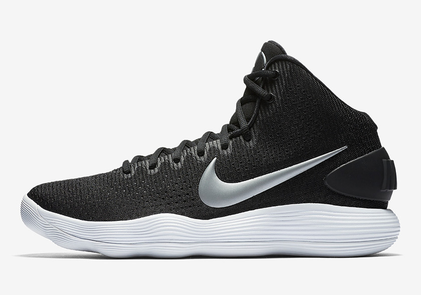nike-hyperdunk-2017-black-white-1.jpg