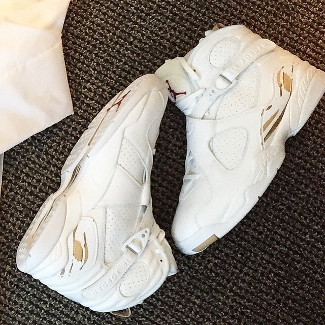 drake-air-jordan-8-ovo-white.jpg