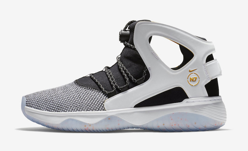nike-air-flight-huarache-ultra-n7-880855-117-2.jpg