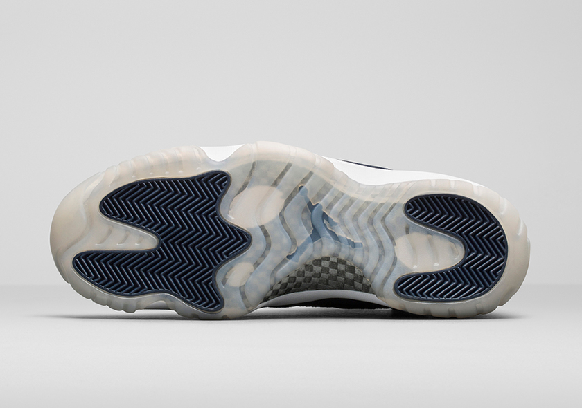 air-jordan-11-low-ie-midnight-navy-6.jpg