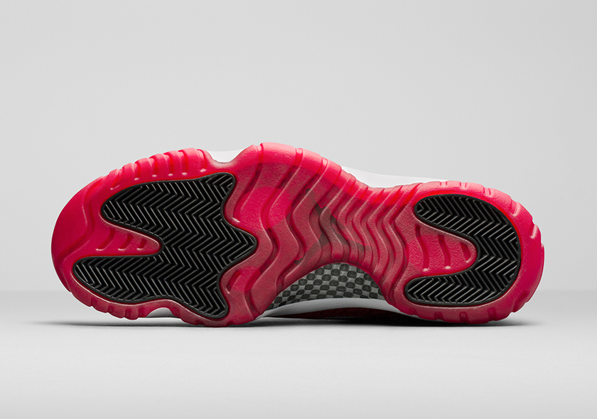 air-jordan-11-low-ie-fire-red-6.jpg