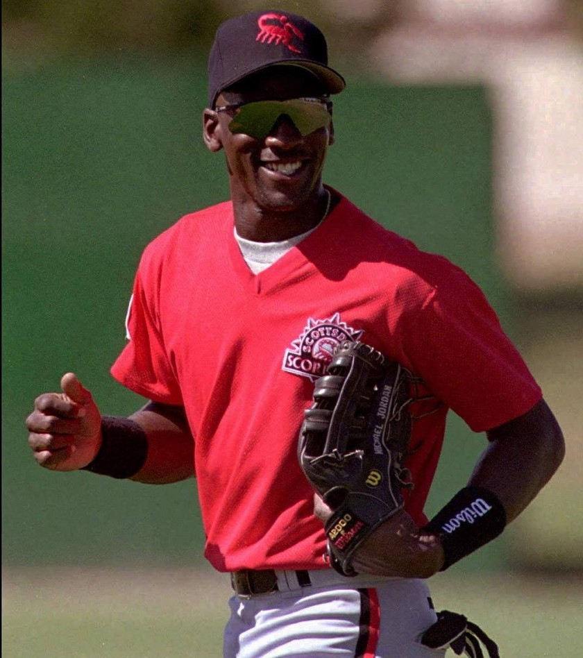 michael-jordan-scottsdale-scorpions.jpg