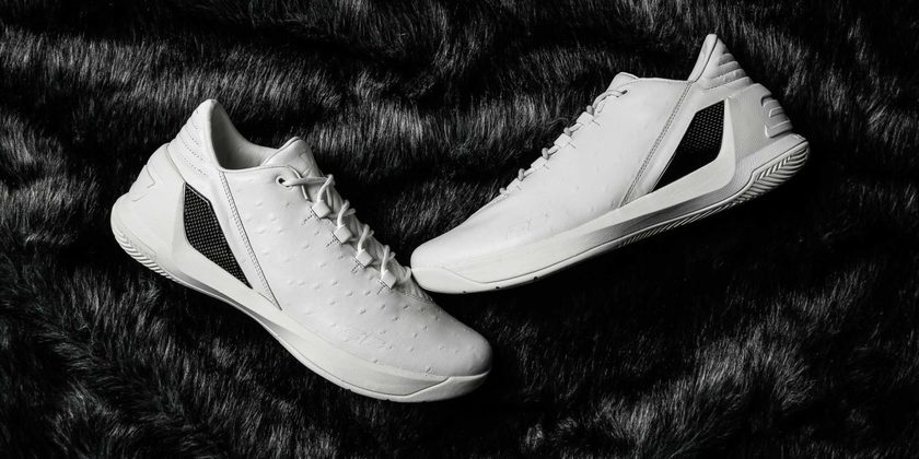 under-armour-curry-3-low-lux-white-ostrich-1392x696.jpg