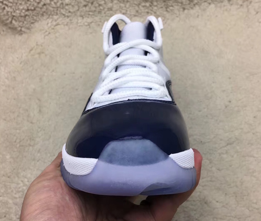 air-jordan-11-unc-white-midnight-navy-university-blue-10.jpg