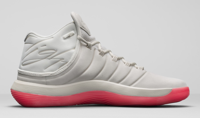 jordan-superfly-2017-921203-104-2.jpg