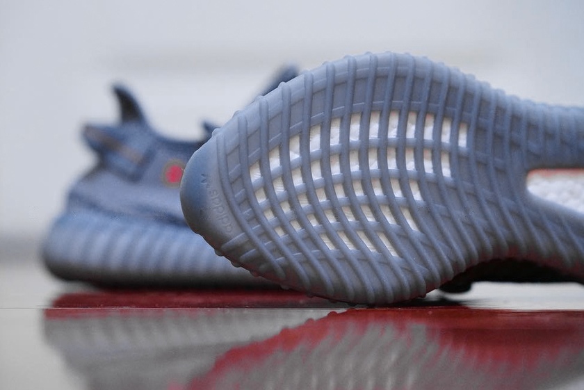 http-%2F%2Fcn.hypebeast.com%2Ffiles%2F2017%2F06%2Fyeezy-boost-350-v2-beluga-2-0-full-look-07.jpg