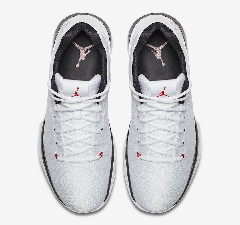 air-jordan-31-low-chicago-bulls-home-897564-101-3.jpg