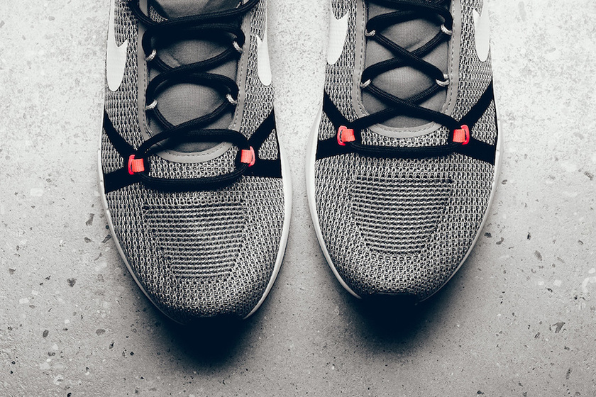 Nike-Duel-Racer-Light-Charcoal-3.jpg