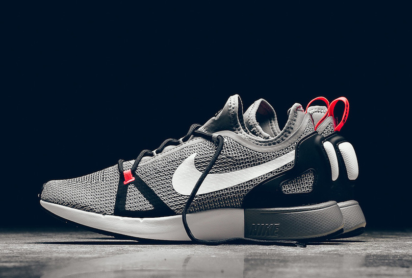 Nike-Duel-Racer-Light-Charcoal.jpg