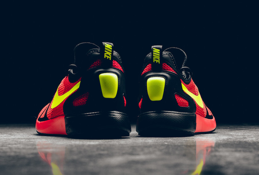 nike-duel-racer-bright-crimson-volt-5.jpg