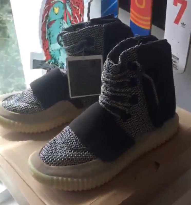adidas-yeezy-boost-750-sample-textile.jpg