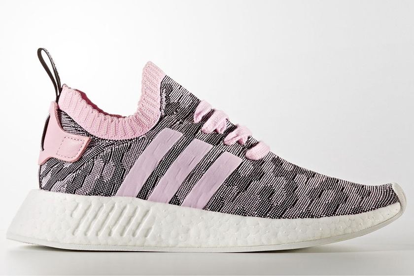 http-%2F%2Fcn.hypebeast.com%2Ffiles%2F2017%2F06%2Fadidas-nmd-r2-primeknit-women-pink-black-00.jpg