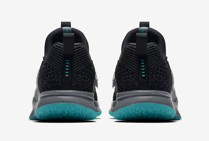 jordan-trainer-2-flyknit-hyper-jade-921210-014-5.jpg