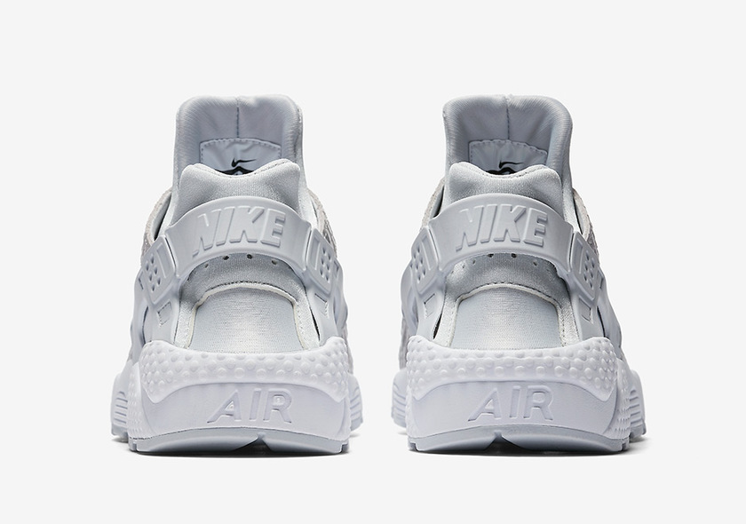 nike-air-huarache-pure-platinum-snake-scale-3.jpg