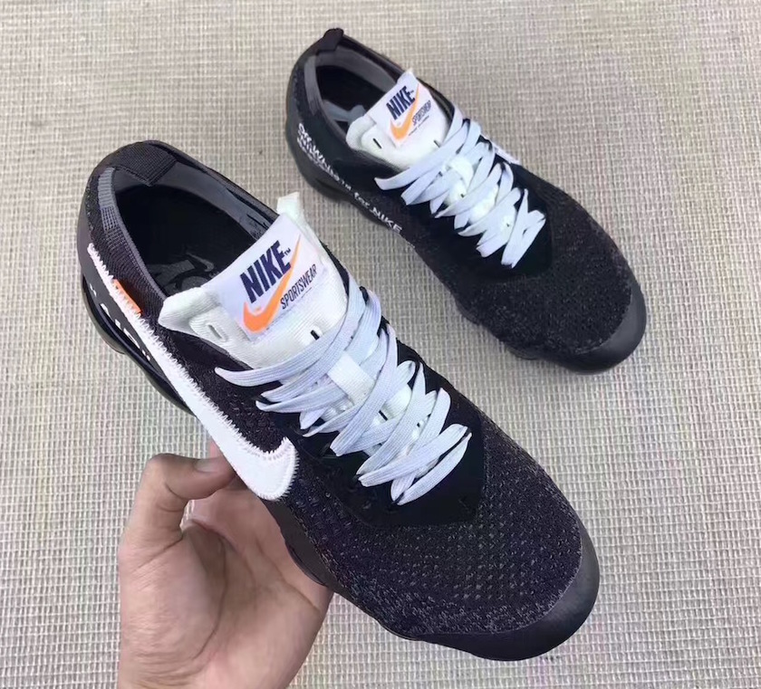 off-white-nike-vapormax-black-white-1.jpg