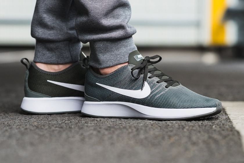 http-%2F%2Fcn.hypebeast.com%2Ffiles%2F2017%2F07%2Fnike-2017-summer-dualtone-racer-2.jpg