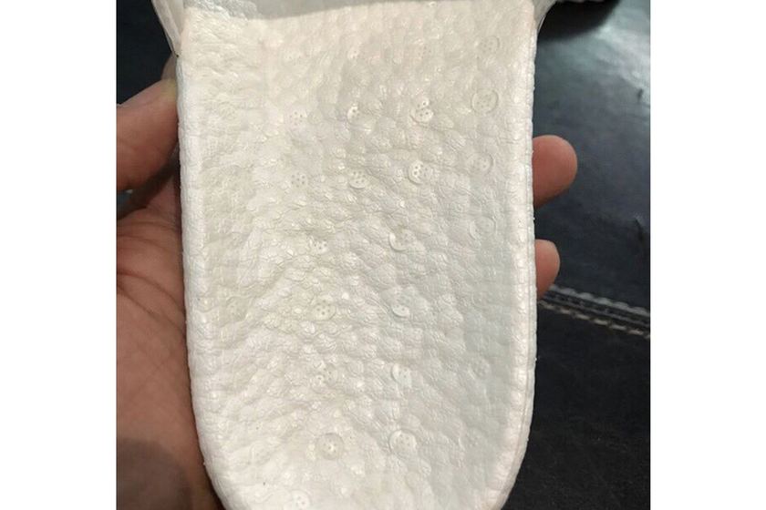 http-%2F%2Fcn.hypebeast.com%2Ffiles%2F2017%2F07%2Fadidas-boost-slides-3.jpg