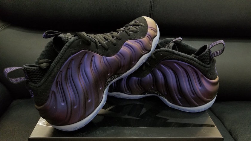 nike-foamposite-one-eggplant-314996-008-3.jpg