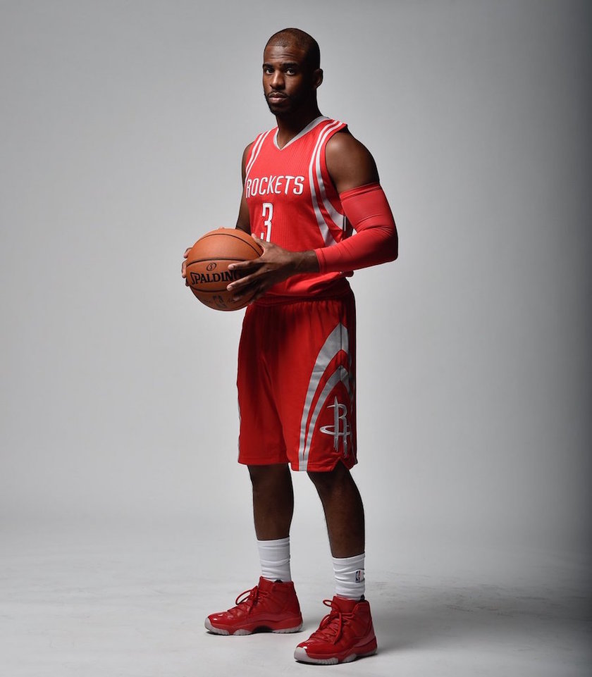 chris-paul-air-jordan-11-houston-rockets-red-pe.jpg